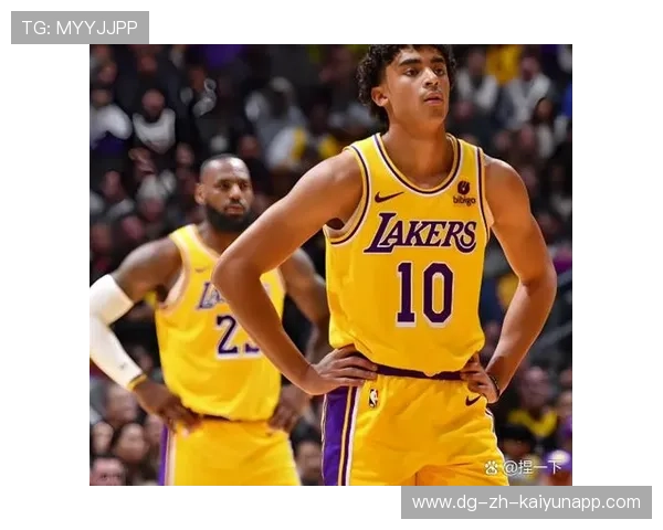 东契奇后仰三分稳稳命中，独行侠掌握住比赛主导权